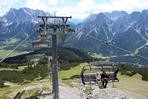 pohled z horní stanice Gamsjet na nejvyšší vrchol Německa - Zugspitze / Foto : Radim Polcer 18.07.2012