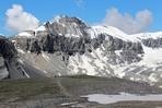 pohled z Cassonsgratu na Piz Segnas (3099 m n. m.) / Foto : Roman Gric 16.07.2014