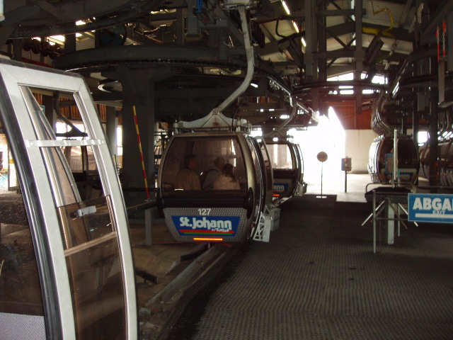 Harschbichlbahn  I, II  6EUB St.Johann mezistanice b..JPG